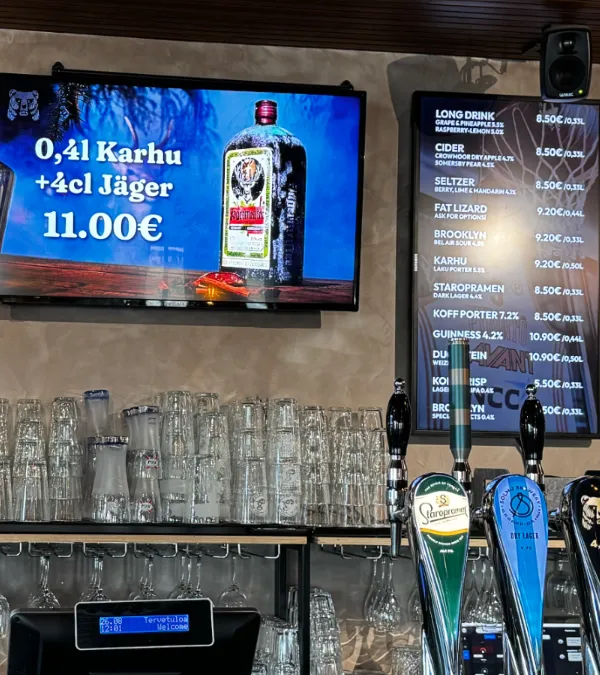Infonäyttö baariin