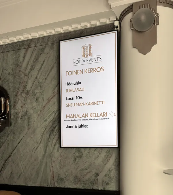 Infonäyttö toimistolle